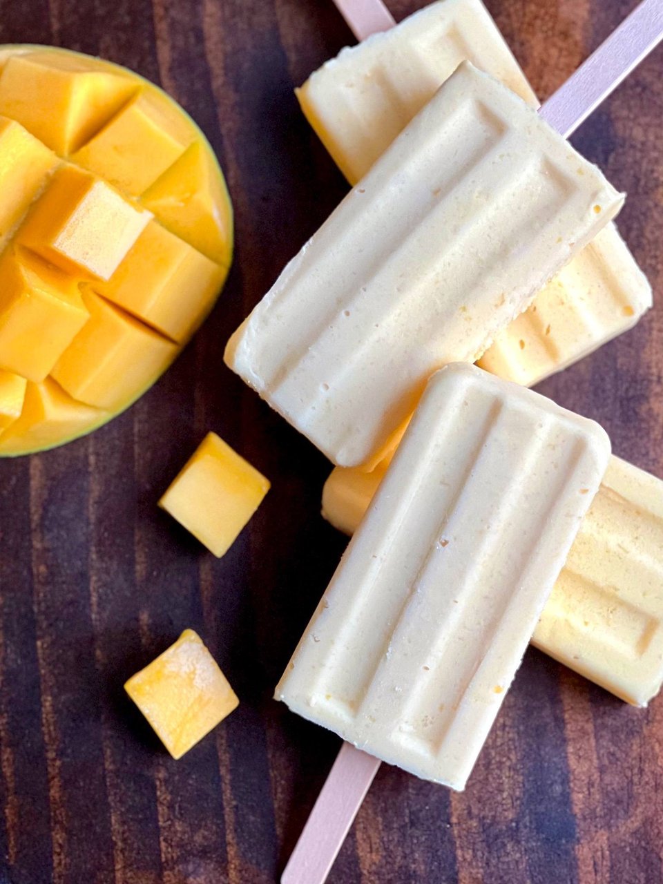 Mango con Crema paleta